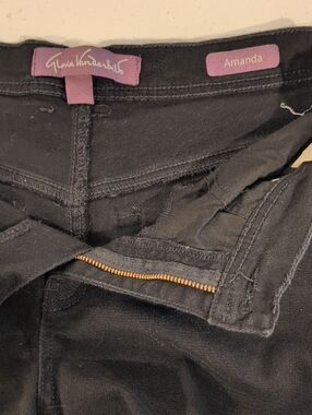 Gloria Vanderbilt Amanda Women's Black Jeans